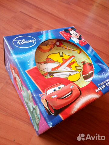 Набор посуды 3 предмета нов. в коробке