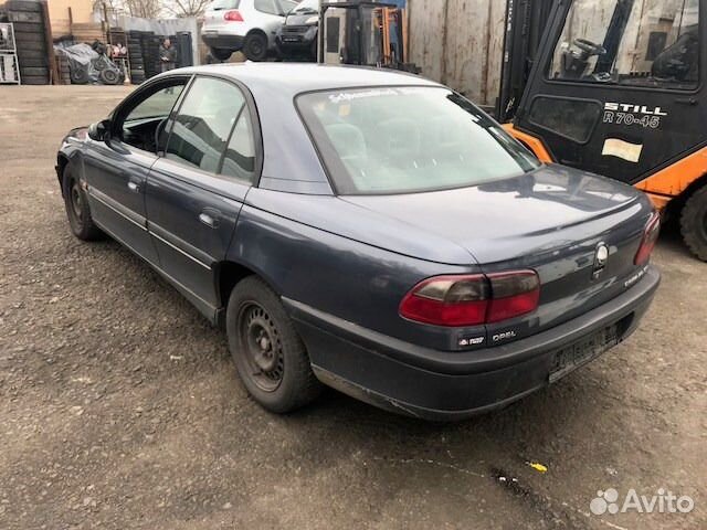 Дверь капот фара бампер Opel Omega B