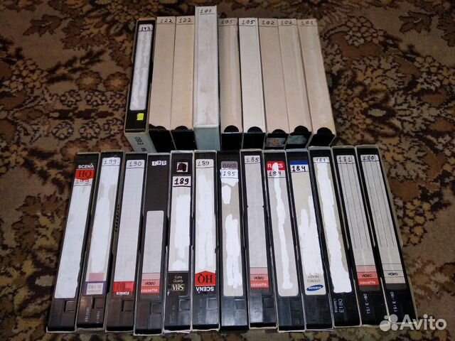22 видеокассеты стандарт VHS бывшие под записью 22 видеокассеты стандарт VHS бывшие под записью
