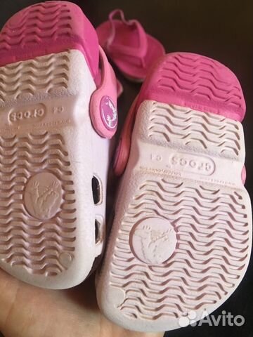 Шлепанцы crocs Шлепанцы crocs