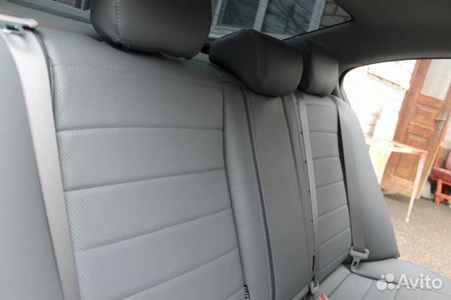 Автомобильные чехлы черные Honda Civic viii