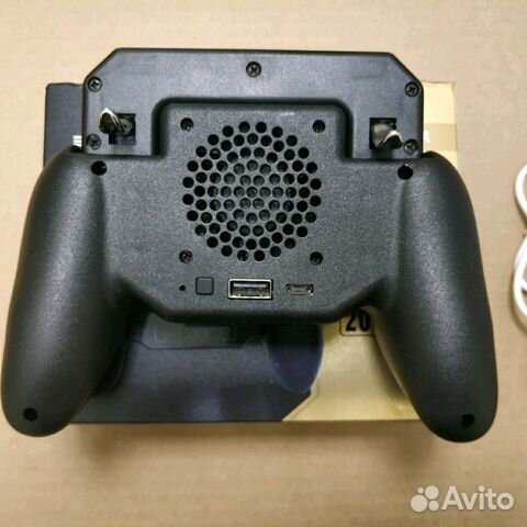 Геймпад,джойстик,контроллер для pubg с охлаждением Геймпад,джойстик,контроллер для pubg с охлаждением