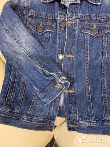 Zara. Джинсовая куртка