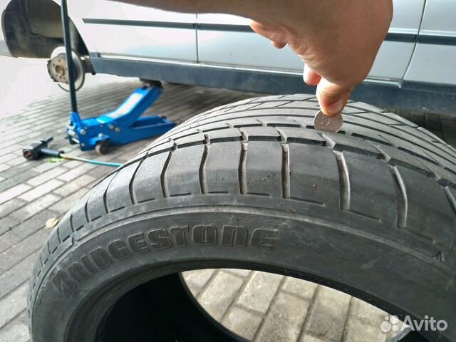 Продам резину 285/45/R17 Bridgestone