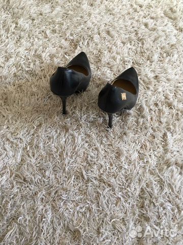 Туфли на шпильке Туфли на шпильке