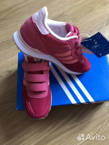 Кроссовки новые adidas рр 33 Кроссовки новые adidas рр 33