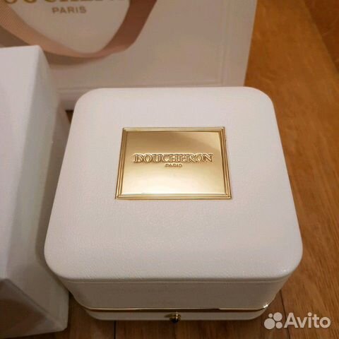 Коробка Boucheron для кулона / браслета