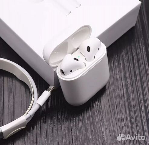 AirPods