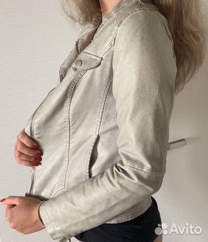 Куртка бежевая Куртка бежевая