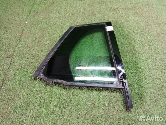 Форточка двери задняя правая Mercedes-Benz