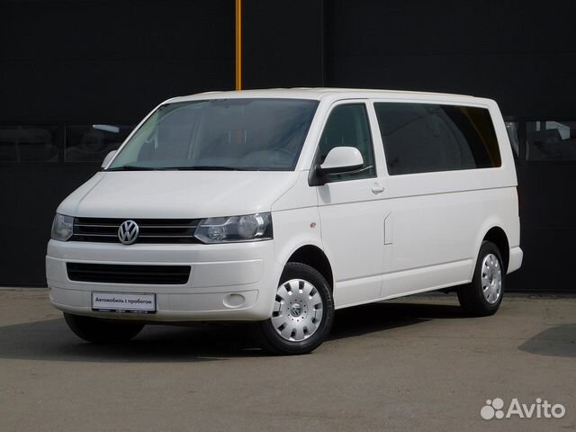 Volkswagen Caravelle 2.0 AMT, 2014, 200 181 км