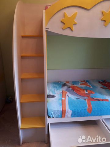Двухъярусная детская кровать в отличном состоянии