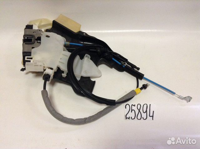 Mercedes E W212 С W204 замок двери задний левый