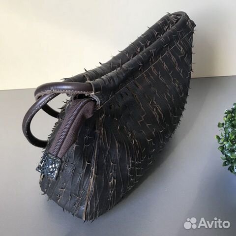 Сумочка производства Италия кожа почта