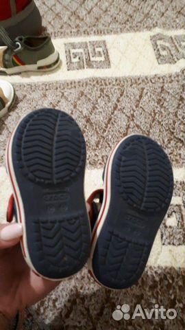 Сандали Crocs
