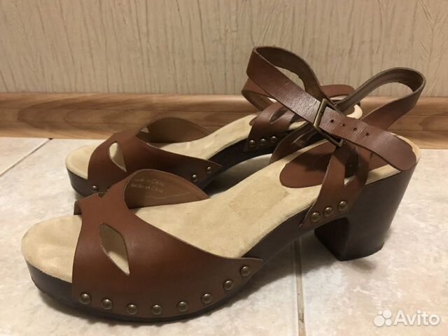 Туфли (сабо)