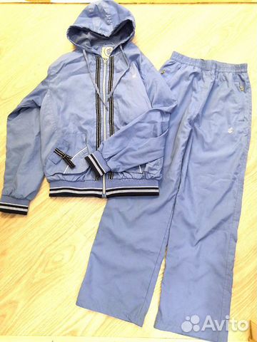 Костюм спортивный