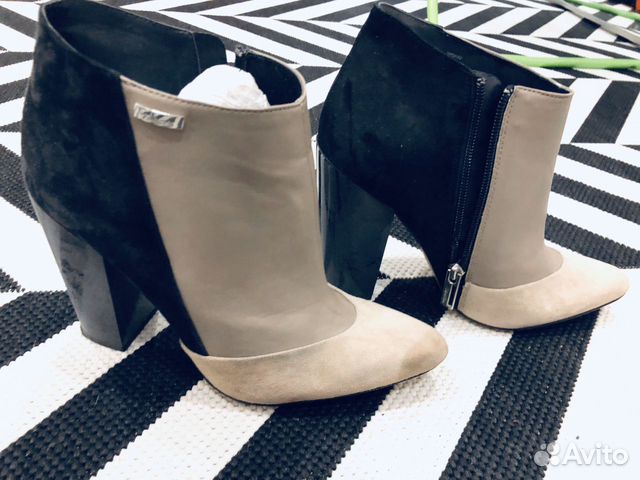 Ботильоны Calvin Klein Ботильоны Calvin Klein