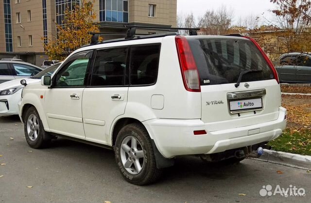 Nissan X-Trail 2.0 AT, 2001, битый, 290 000 км