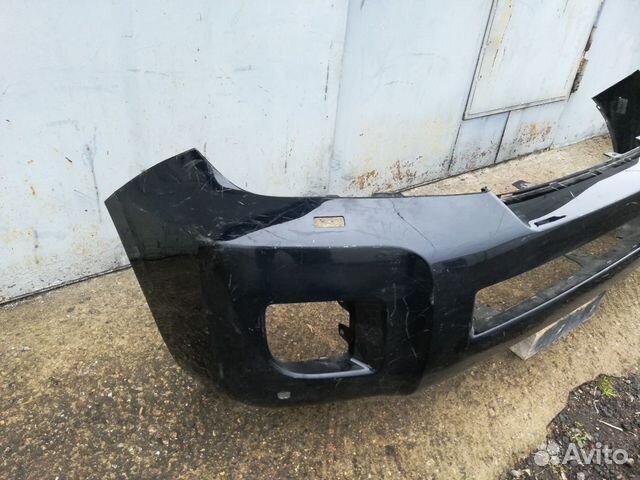 Бампер передний Toyota Land Cruiser 200