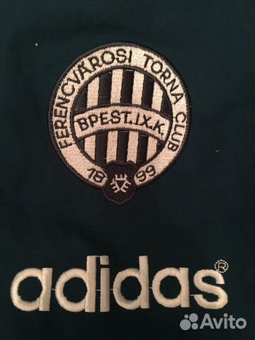 Спортивный костюм adidas Спортивный костюм adidas