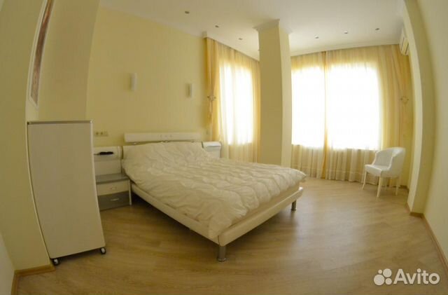 2-к квартира, 74 м², 2/2 эт.
