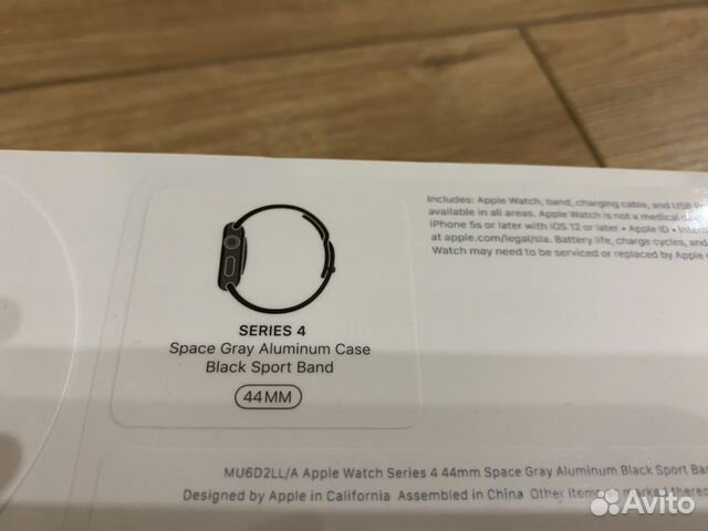 apple series 4 black