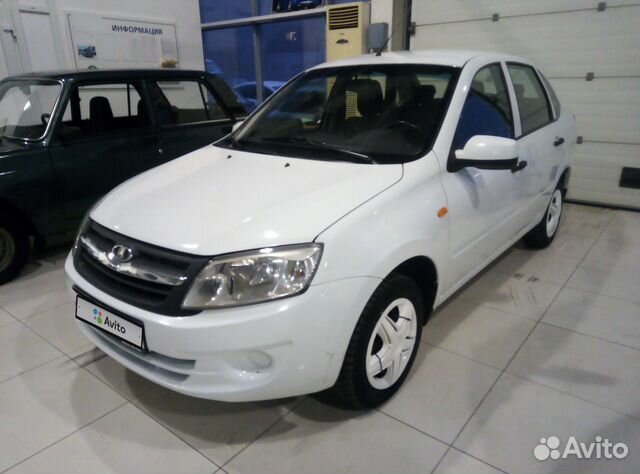 LADA Granta 1.6 AT, 2012, 136 000 км
