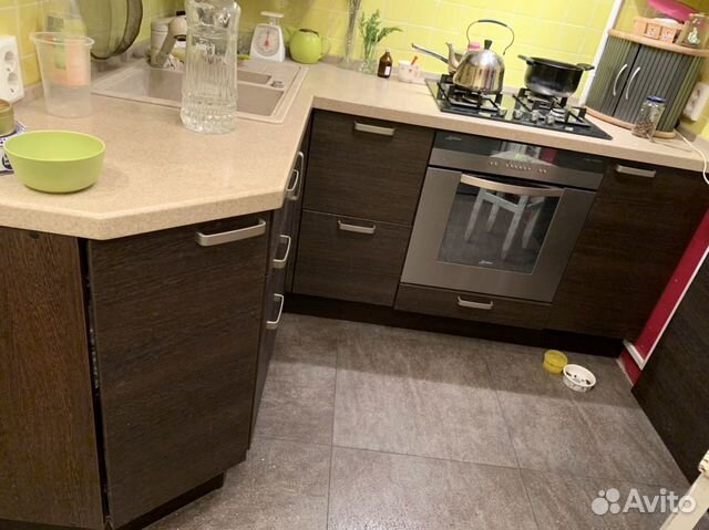 3-к квартира, 57.6 м², 6/9 эт.