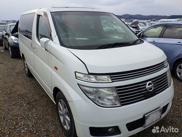 Автомобиль в разборе: Nissan Elgrand