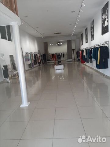 Сдам торговое помещение, 250.00 м²