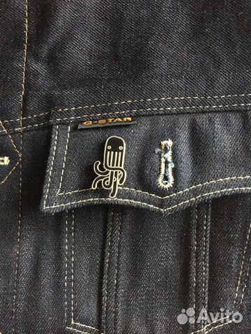 Значек G-star RAW
