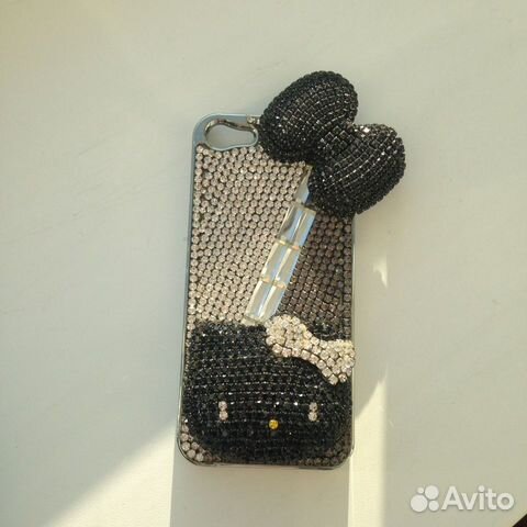 Чехол со стразами на iPhone 5/5S