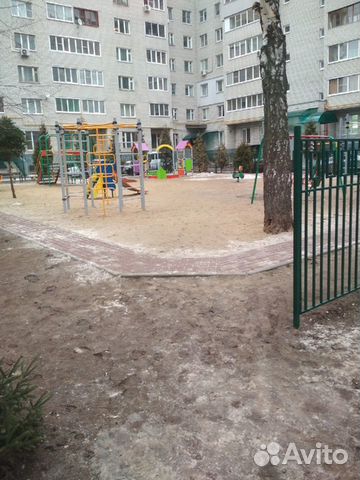 2-к квартира, 64 м², 1/12 эт.