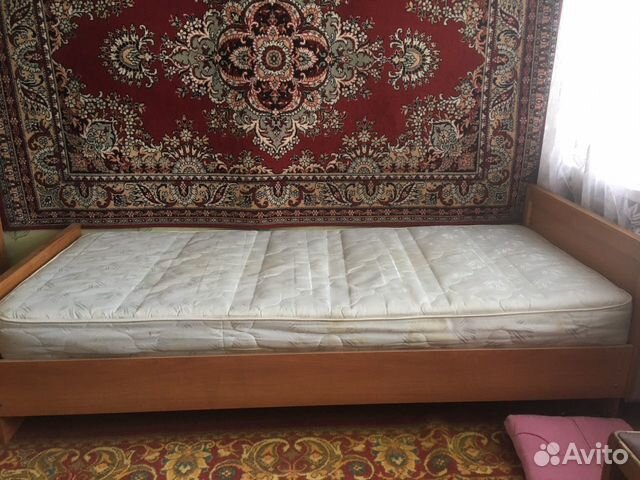Кровать Кровать