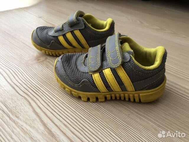 Кроссовки Adidas Кроссовки Adidas