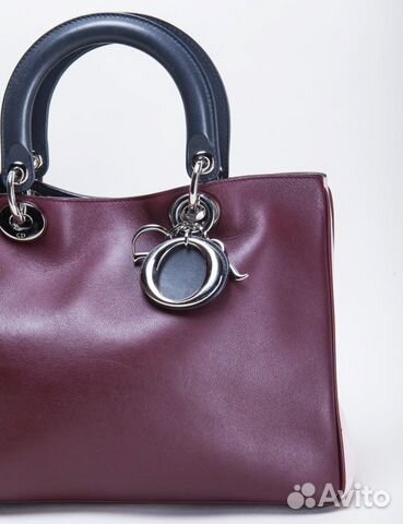Christian Dior Сумка из кожи с плечевым ремнем Christian Dior Сумка из кожи с плечевым ремнем