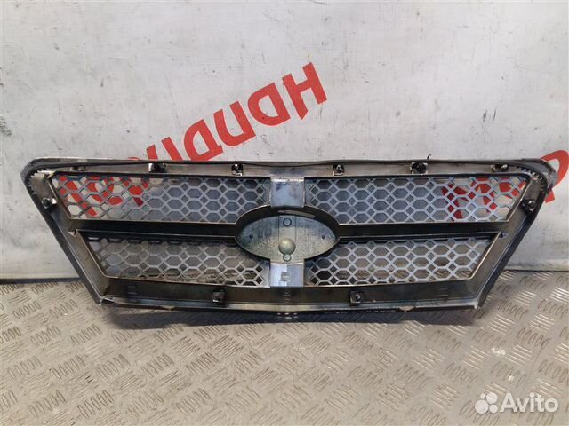 Решетка радиатора Kia Sorento 2006
