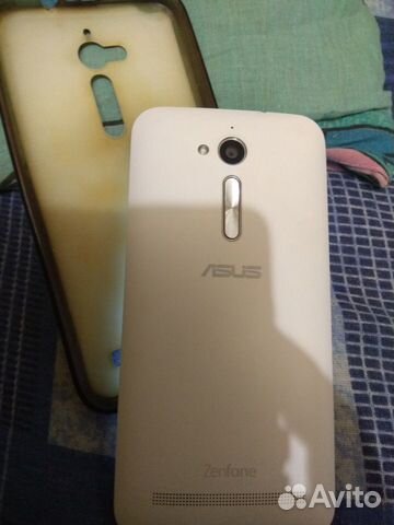 Телефон asus