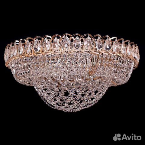 Хрустальная люстра 