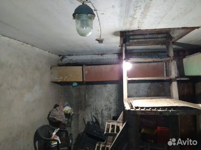 Гараж, > 30 м² Гараж, > 30 м²