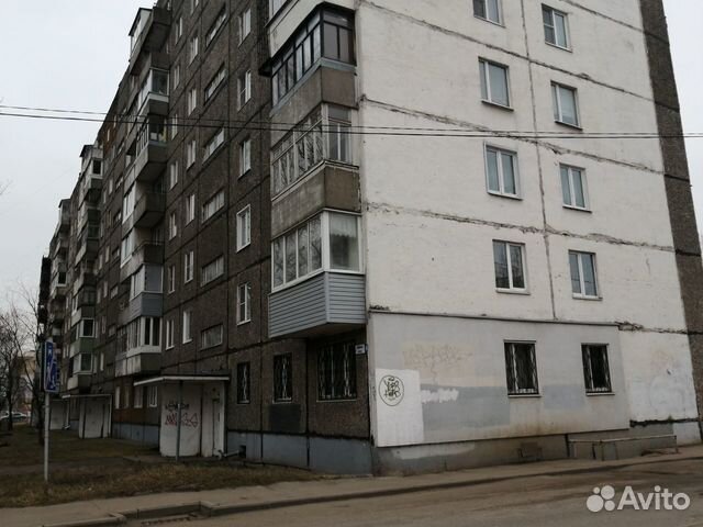 2-к квартира, 45 м², 1/9 эт.