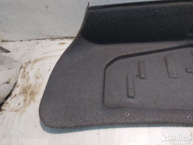 Обшивка крышки багажника BMW E39 Обшивка крышки багажника BMW E39