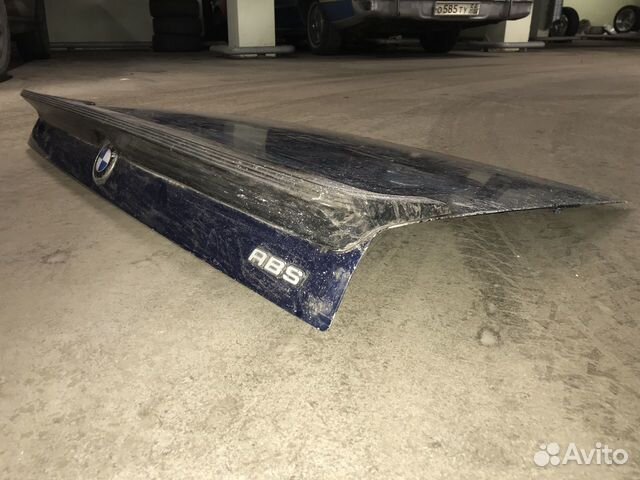 Спойлер M-Tech багажника BMW 5, E-28 Спойлер M-Tech багажника BMW 5, E-28