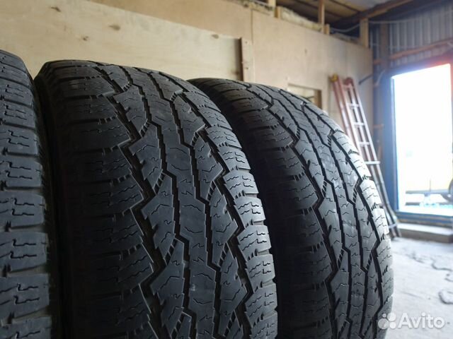 215 65 16 Nokian Rotiiva AT 102KB XL