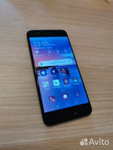Телефон Huawei P10 32gb (полный комплект) + флеш-к Телефон Huawei P10 32gb (полный комплект) + флеш-к