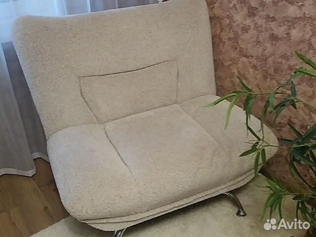 Комплект мебели: диван,2 кресла