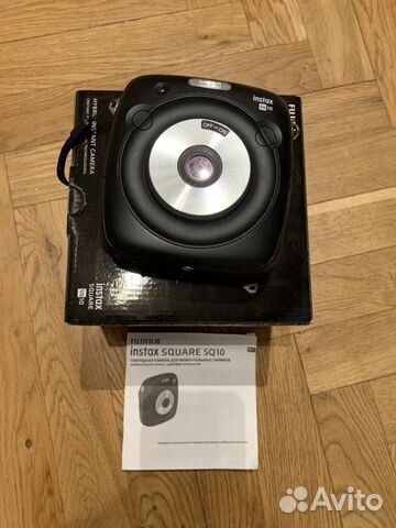 Камера моментальной печати Fujifilm Instax Square