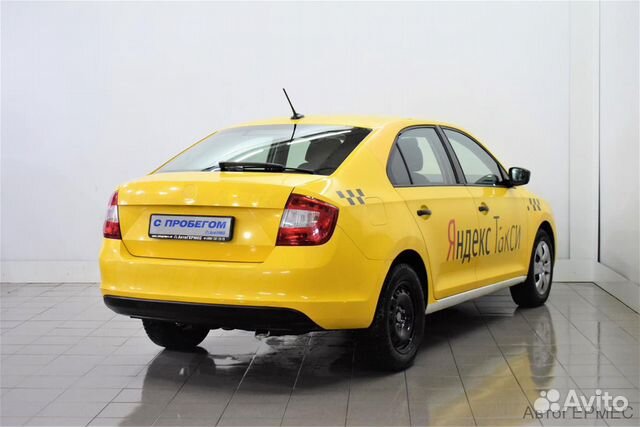 Skoda Rapid 1.6 AT, 2017, 170 000 км Skoda Rapid 1.6 AT, 2017, 170 000 км