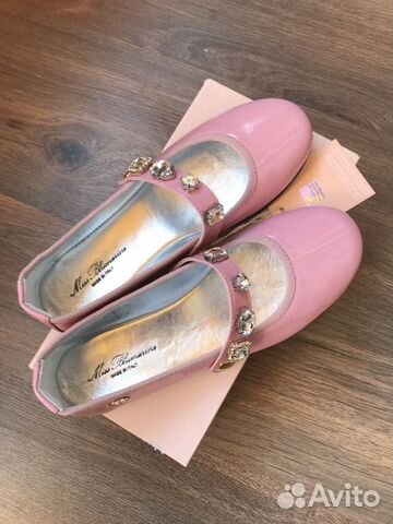 Туфли Miss Blumarine 34 новые Туфли Miss Blumarine 34 новые